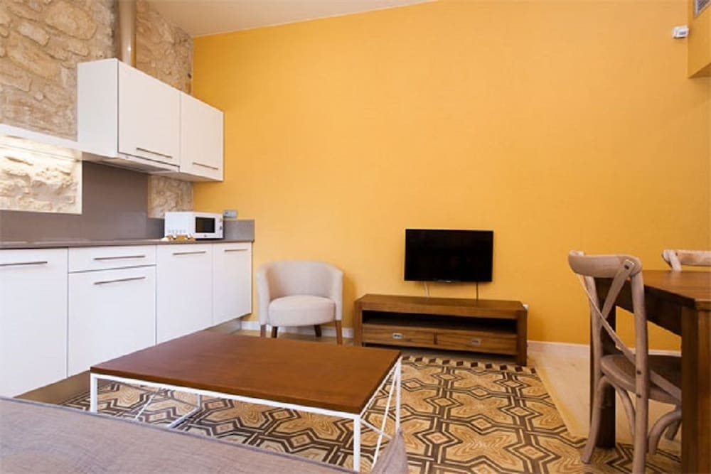 Apartment, 1 Bedroom, Patio photo 3