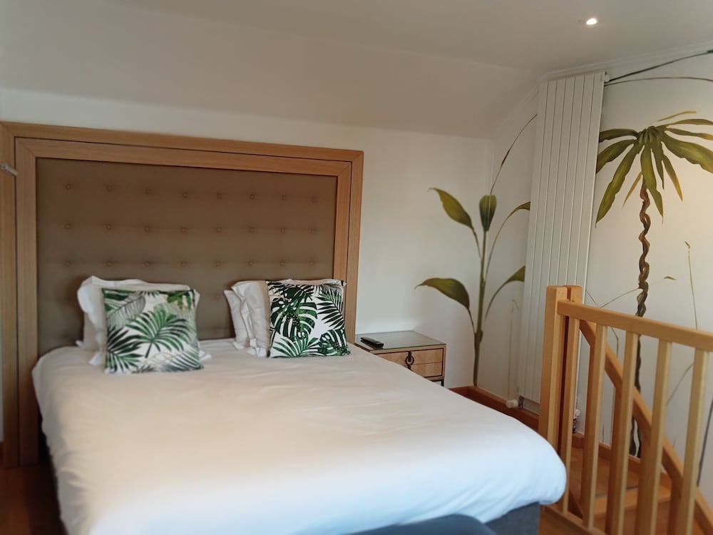 Superior Double or Twin Room, 1 Double Bed, Private Bathroom