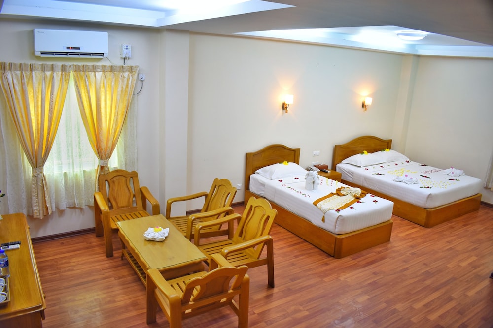 Superior Twin Room photo 1