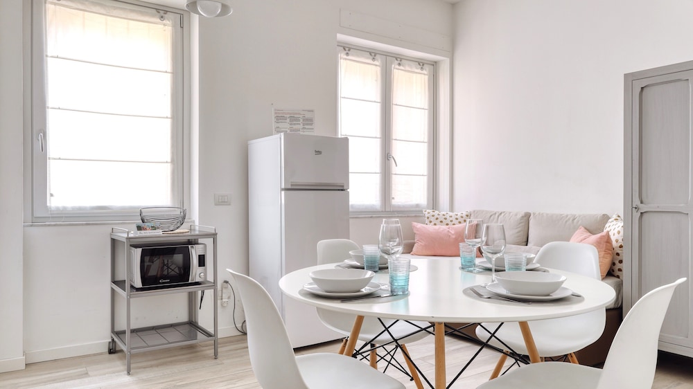 Apartment (1 Bedroom)