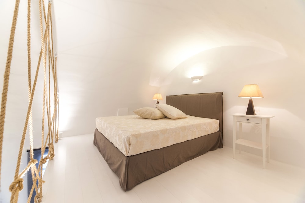 Suite with Annex Patio