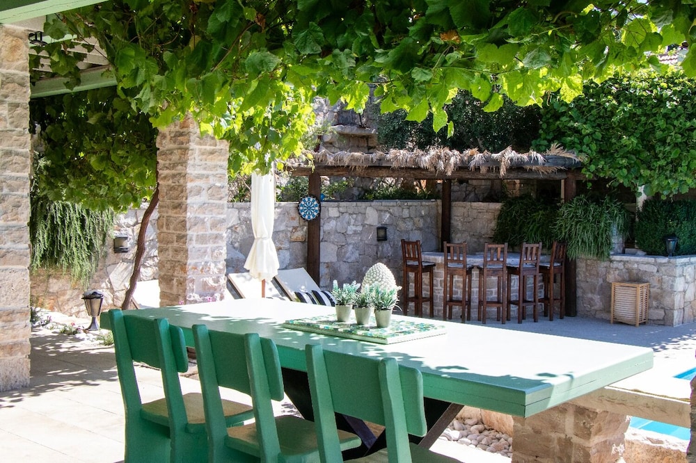 House (Three holiday homes - H1 Azur (4))