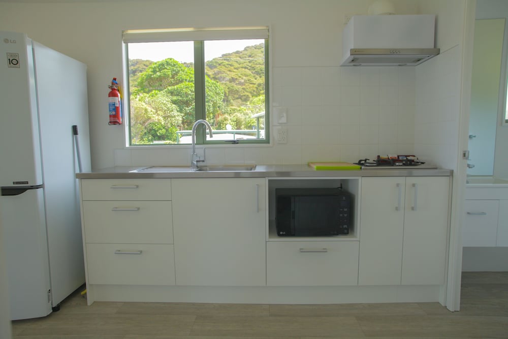 Beach Front Cabin photo 3