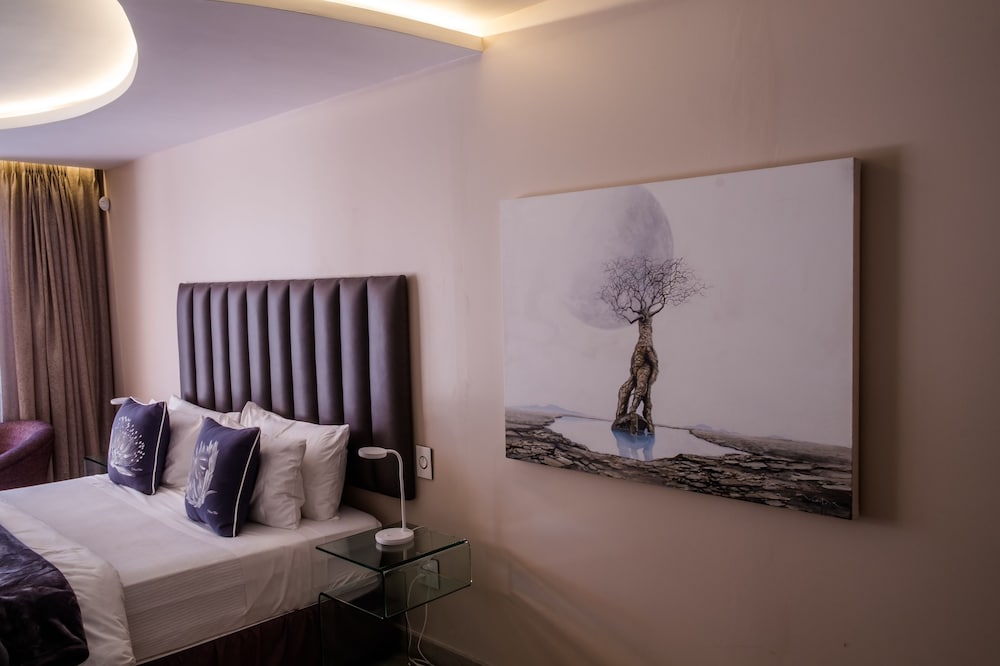 Suite (Courtyard) - Photo 9