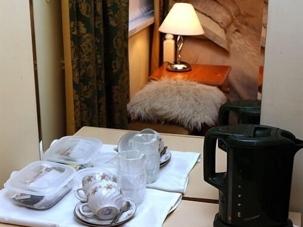 Luxury Room, Ensuite photo 3