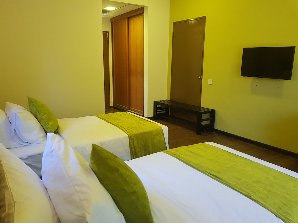 Deluxe Twin Room - Photo 3