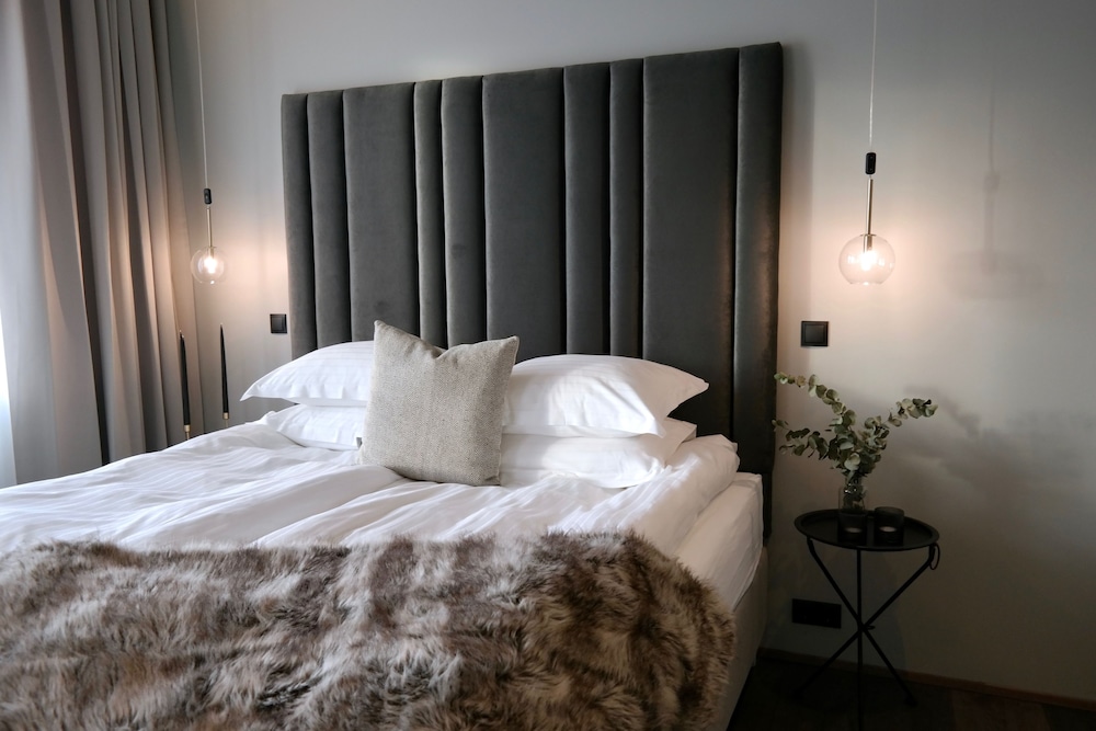 Deluxe Double Room with Spa Access photo 2