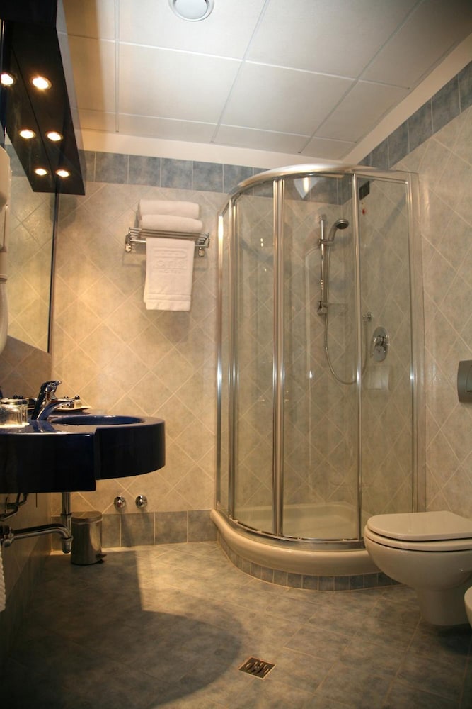 Triple Room - Photo 5