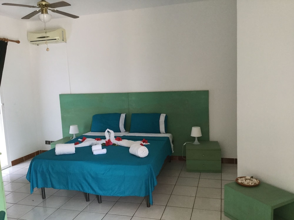 Suite, Beach View photo 1