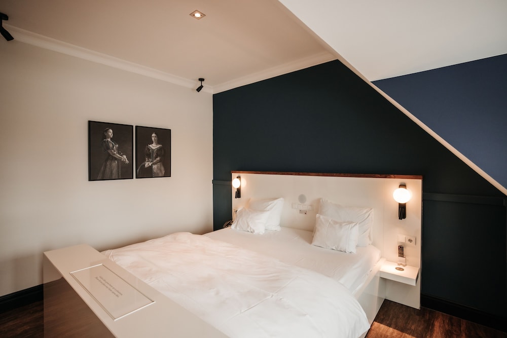 Junior Suite - Photo 9