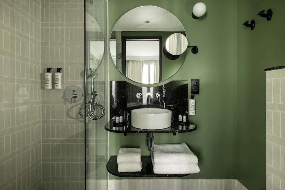 Classic Double or Twin Room photo 3