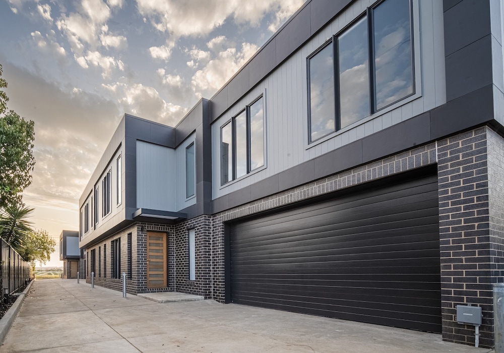Luxury Townhome photo 2