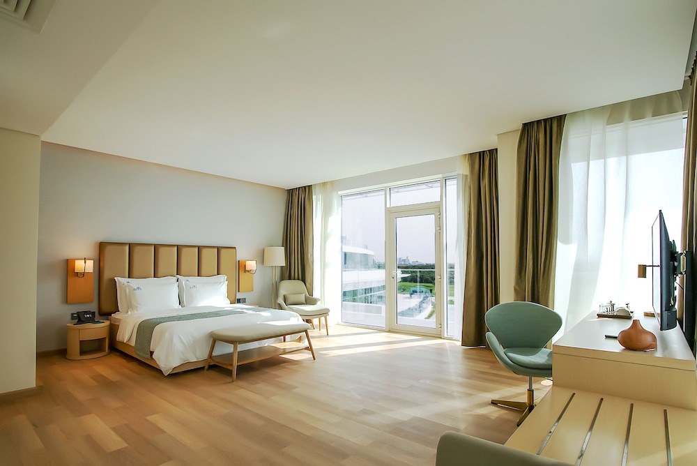 Signature Program -Superior Room