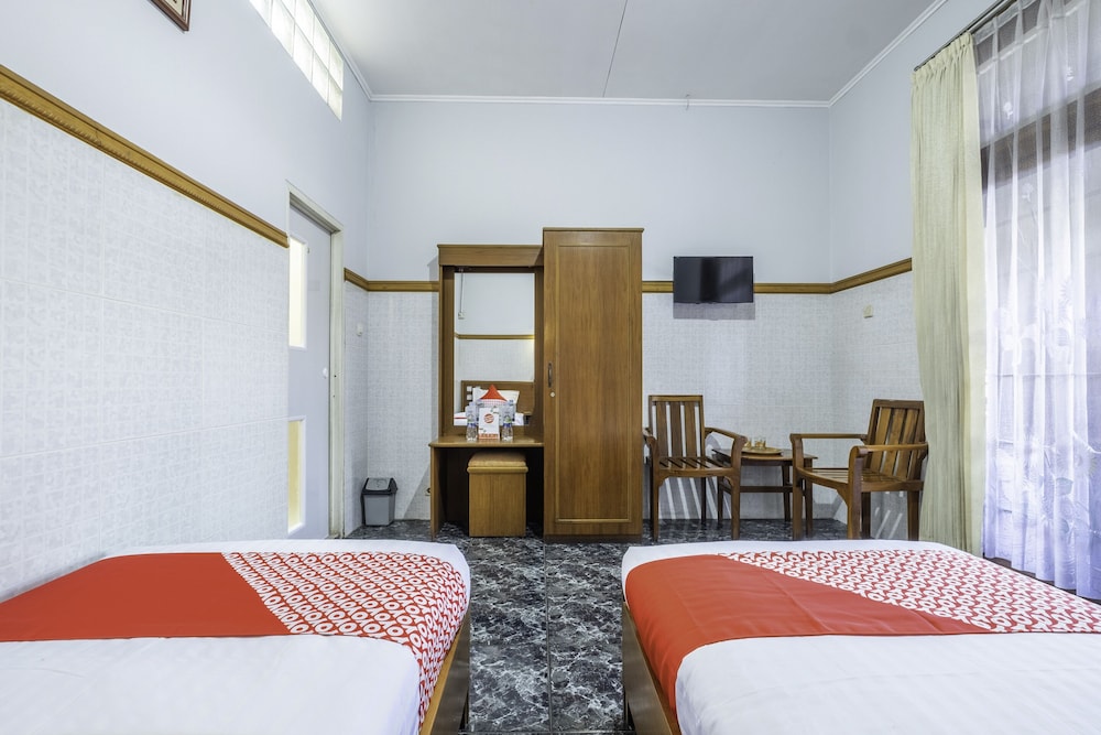 Deluxe Twin Room - Photo 3