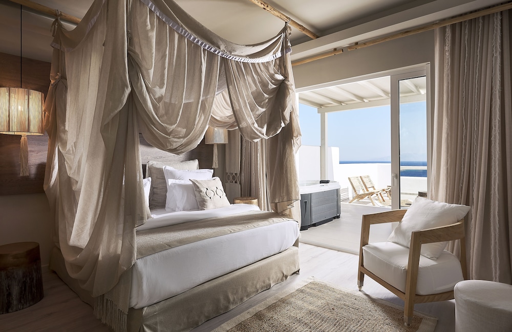 Honeymoon Suite, Sea View, Private Hot Tub