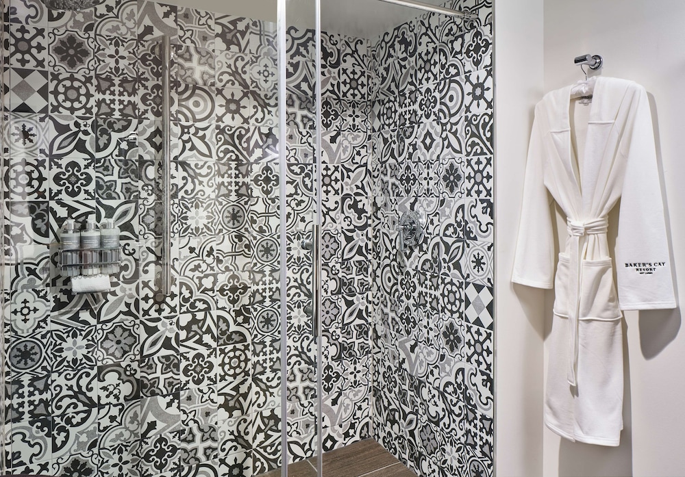 Room, 1 King Bed, Accessible (waterfront)