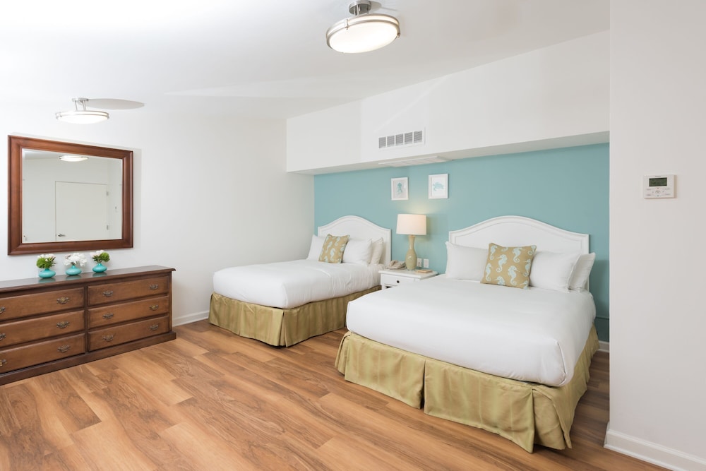 Standard Room, 2 Twin Beds (Club Guestroom) photo 1