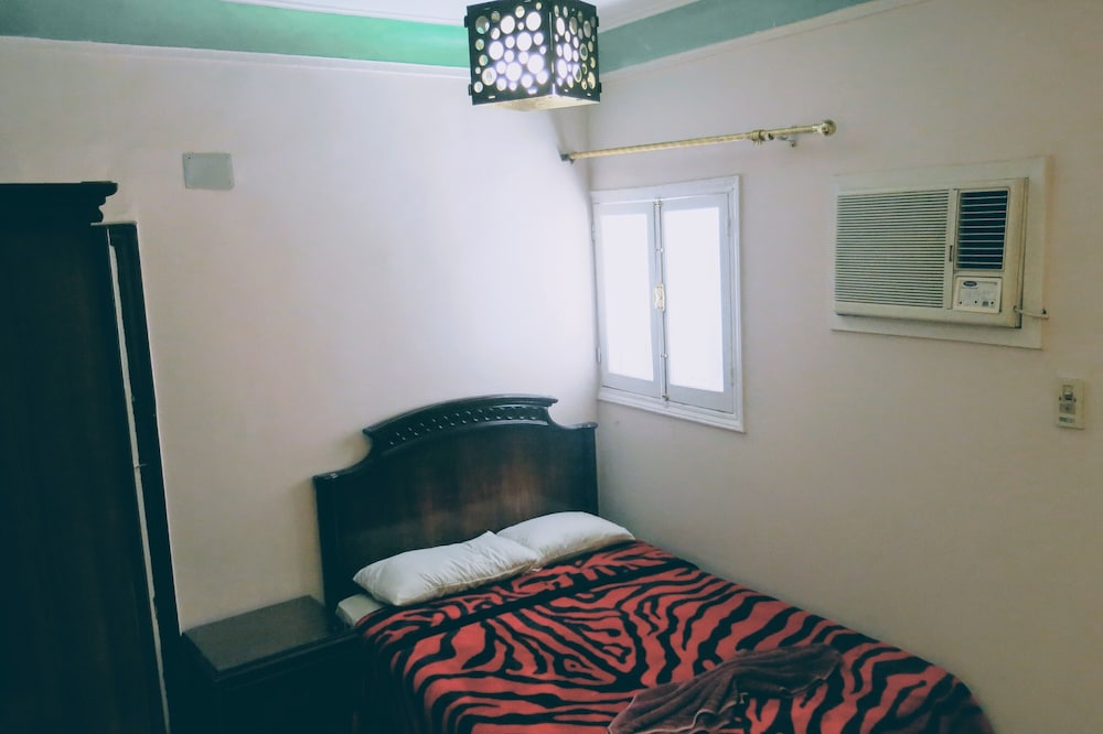 Economy Double Room photo 2