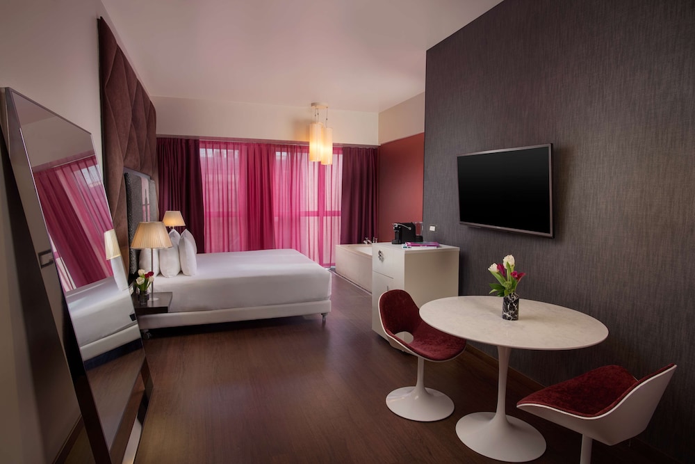 Junior Suite (nhow)