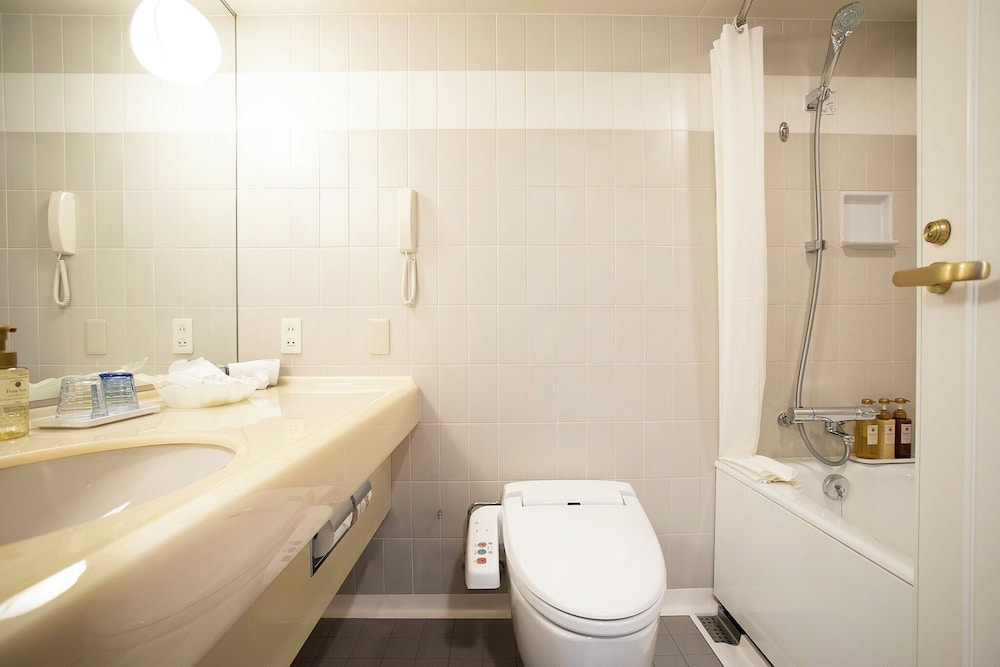 Economy Class Triple Room (29sqm) - Photo 2