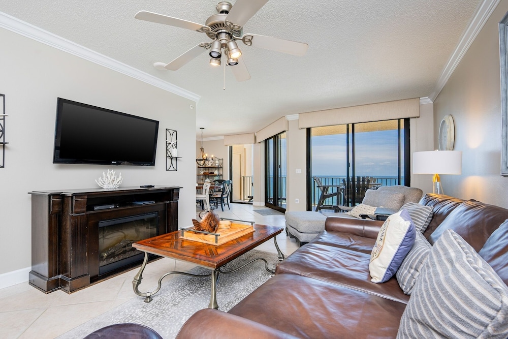 Condo, 1 Bedroom photo 1