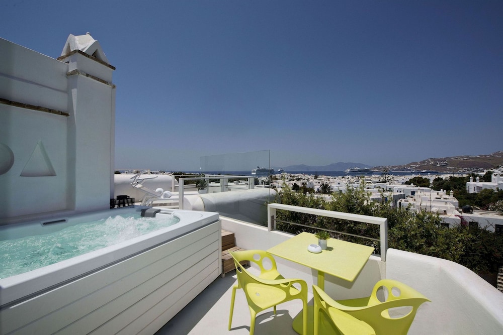 Executive Suite, Sea View