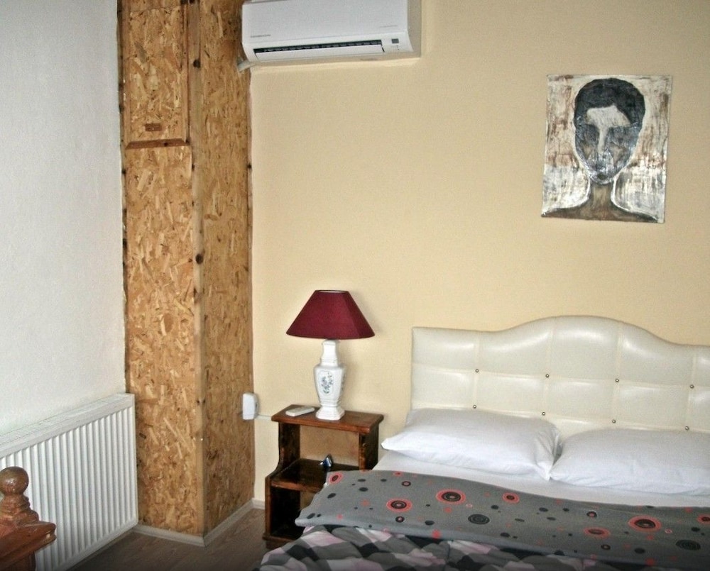 Standard Room photo 1