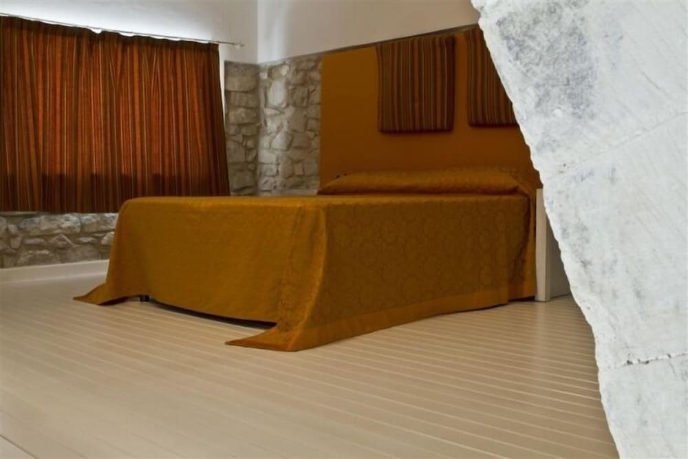 Suite photo 1