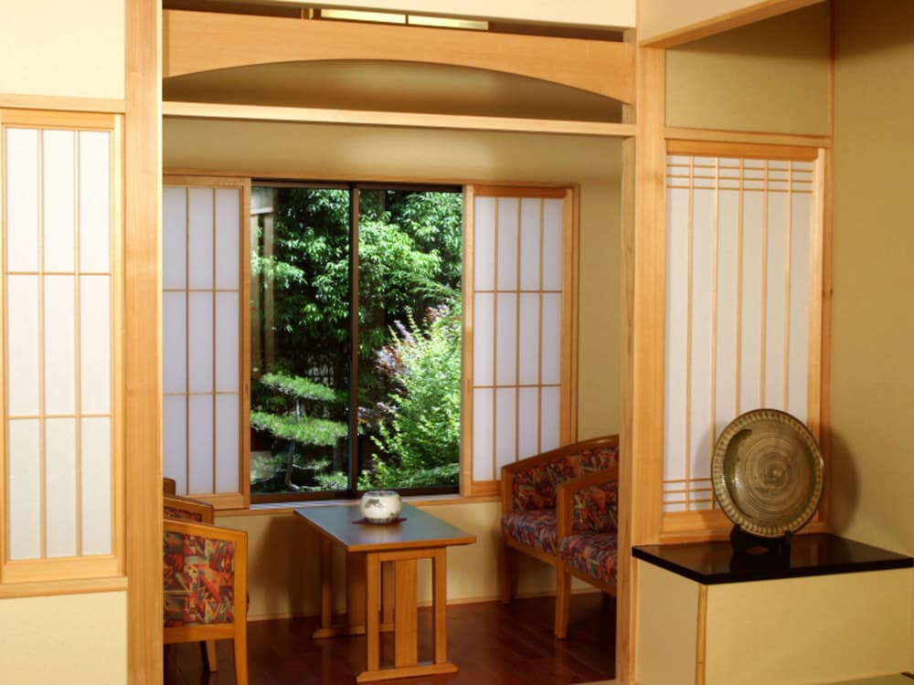 Room, Non Smoking, Private Bathroom - Photo 4