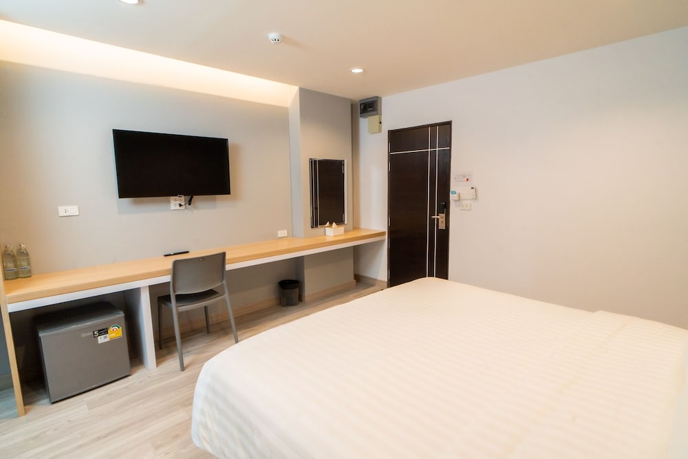 Standard Double Room - Photo 6