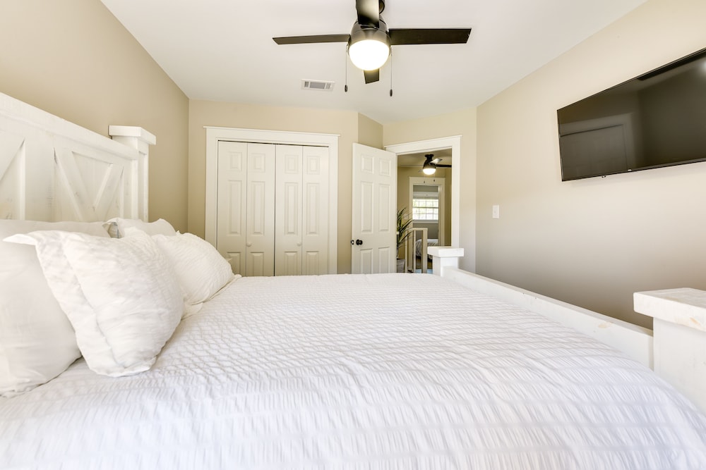 House (4 Bedrooms) photo 2