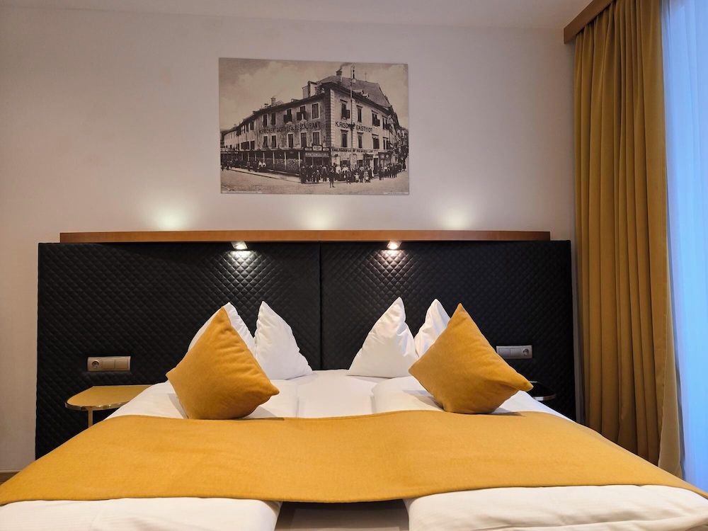 Premium Double Room, City View photo 1