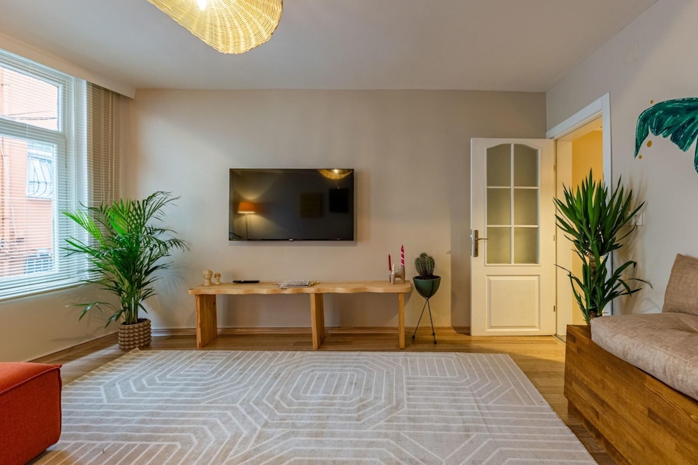 Apartment photo 3