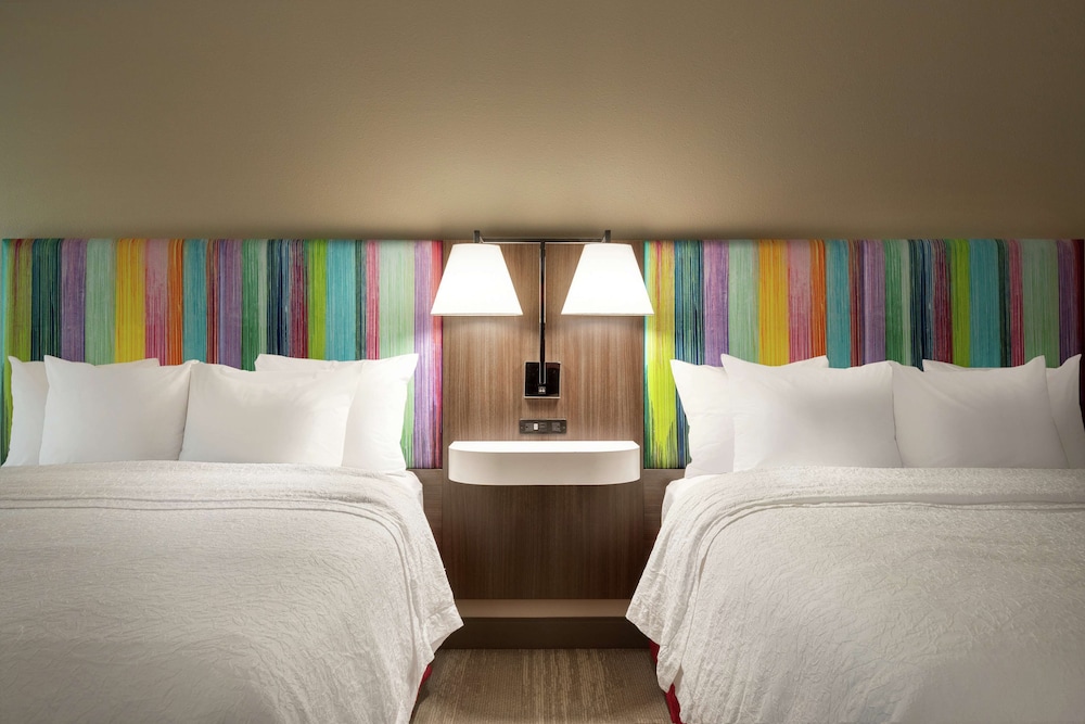 Studio, 2 Queen Beds, Accessible, Bathtub (Mobility & Hearing) - Photo 1