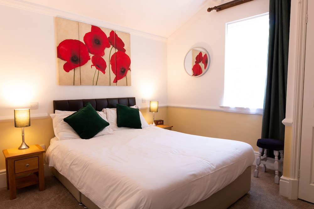 Basic Double Room