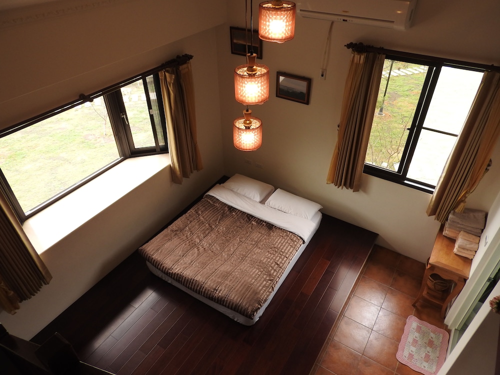 Family Room photo 1