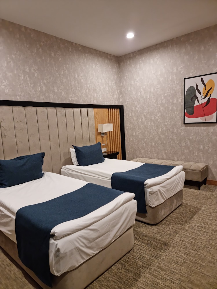 Standard Twin Room photo 1