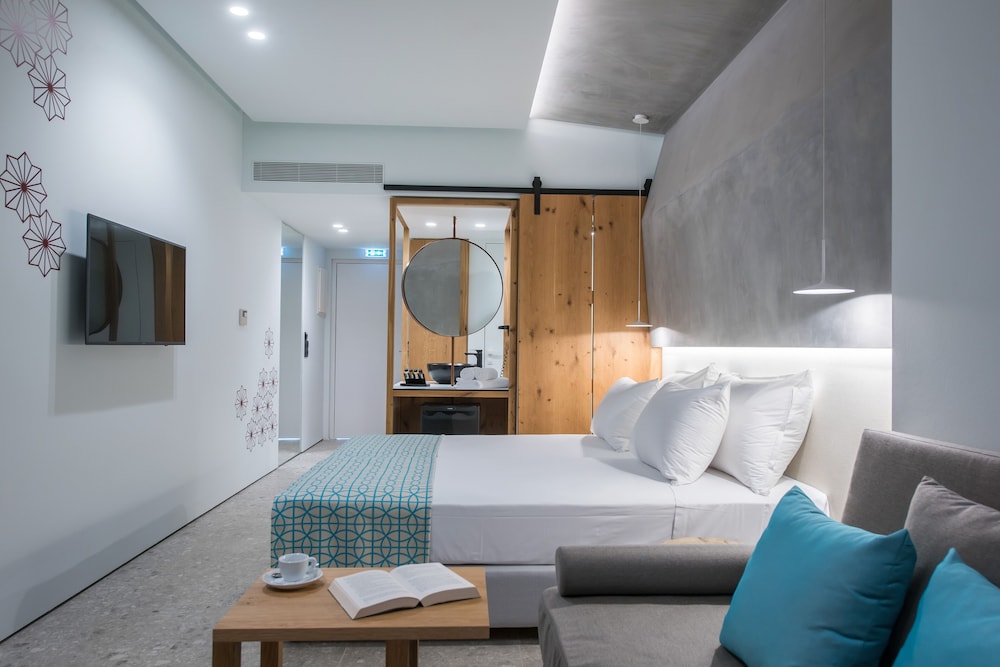 Double Room, Jetted Tub