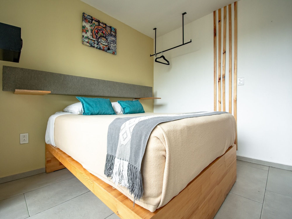 Deluxe Double Room, 1 Double Bed - Photo 8