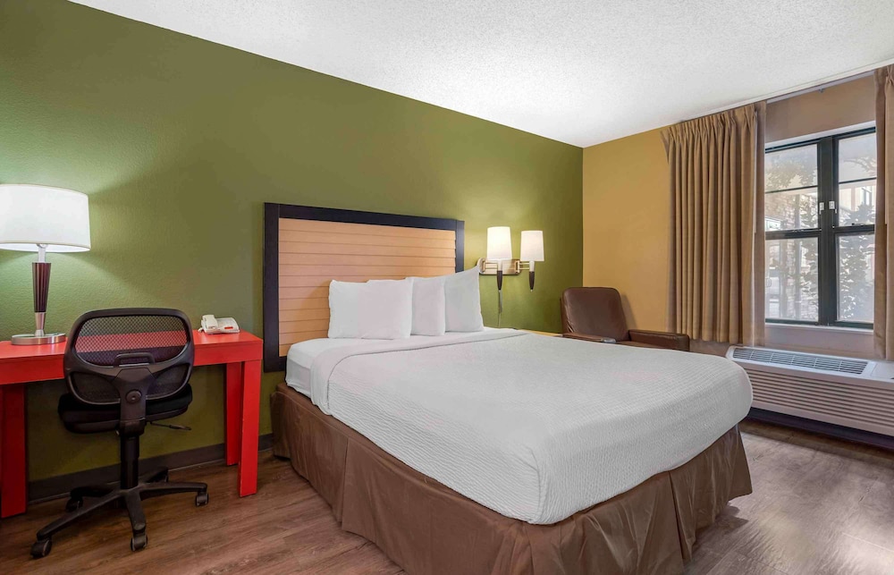 Studio, 1 Queen Bed, Non Smoking