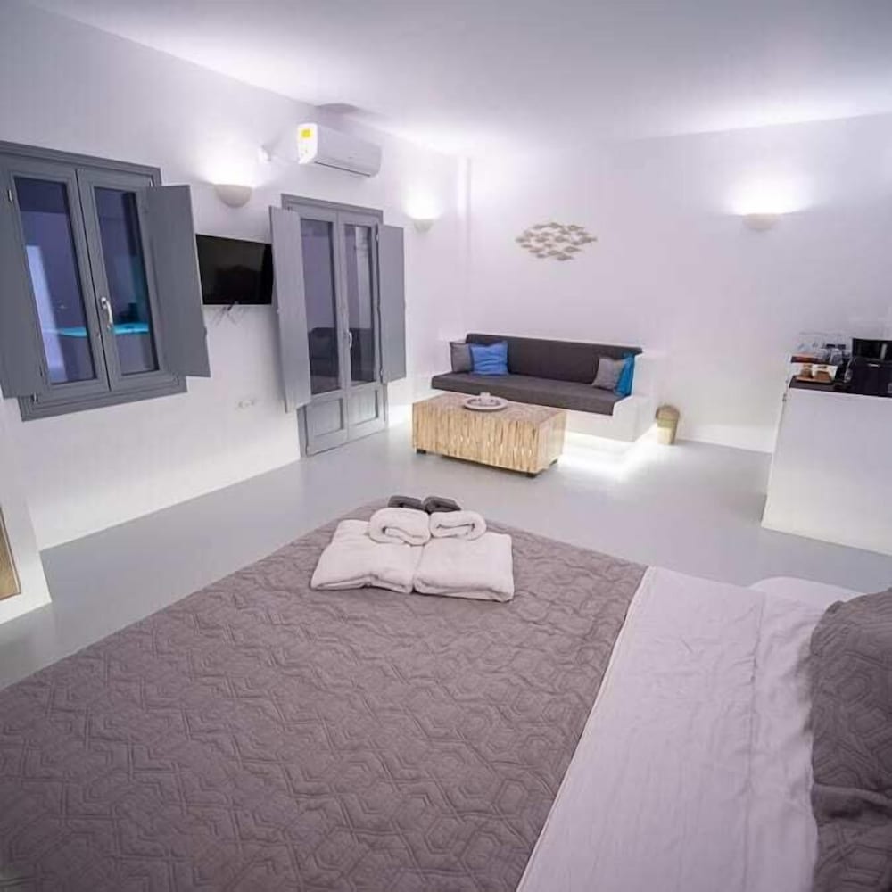 Luxury Studio Suite