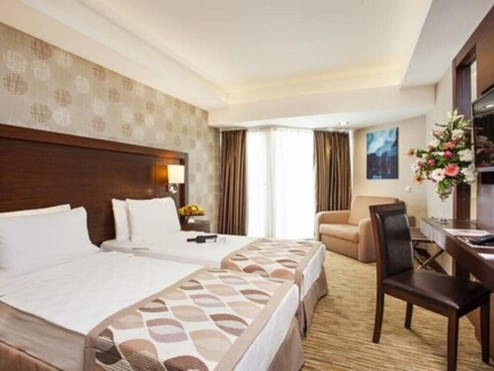 Economy Double Room photo 1
