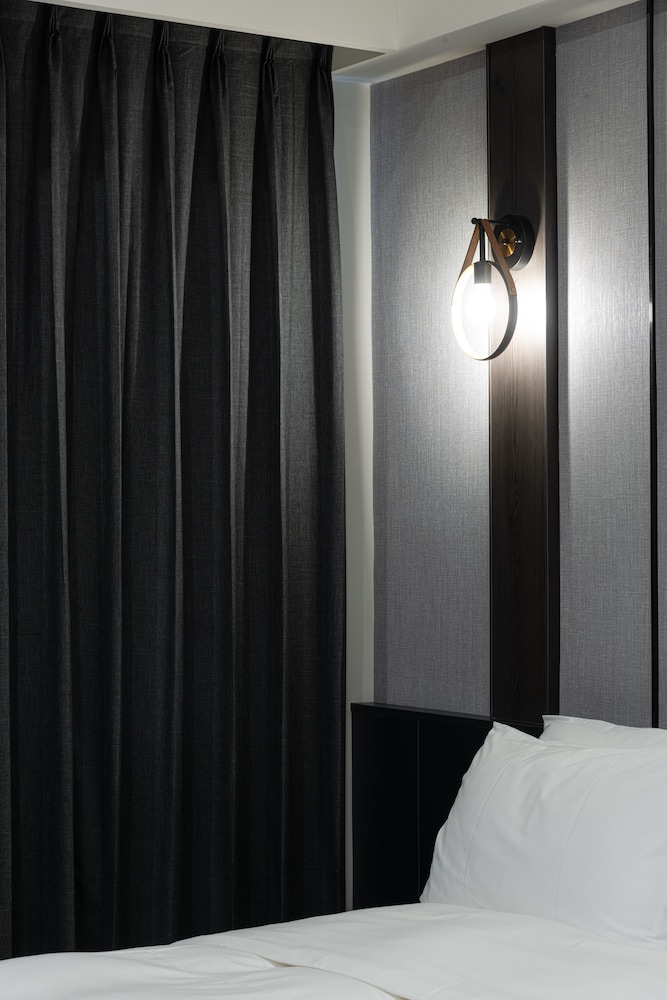 Superior Quadruple Room - Photo 3