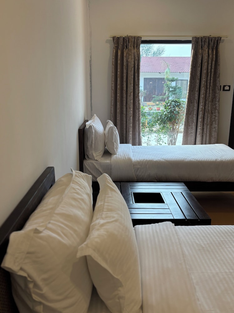 Nirvana - Pool View Rooms photo 2