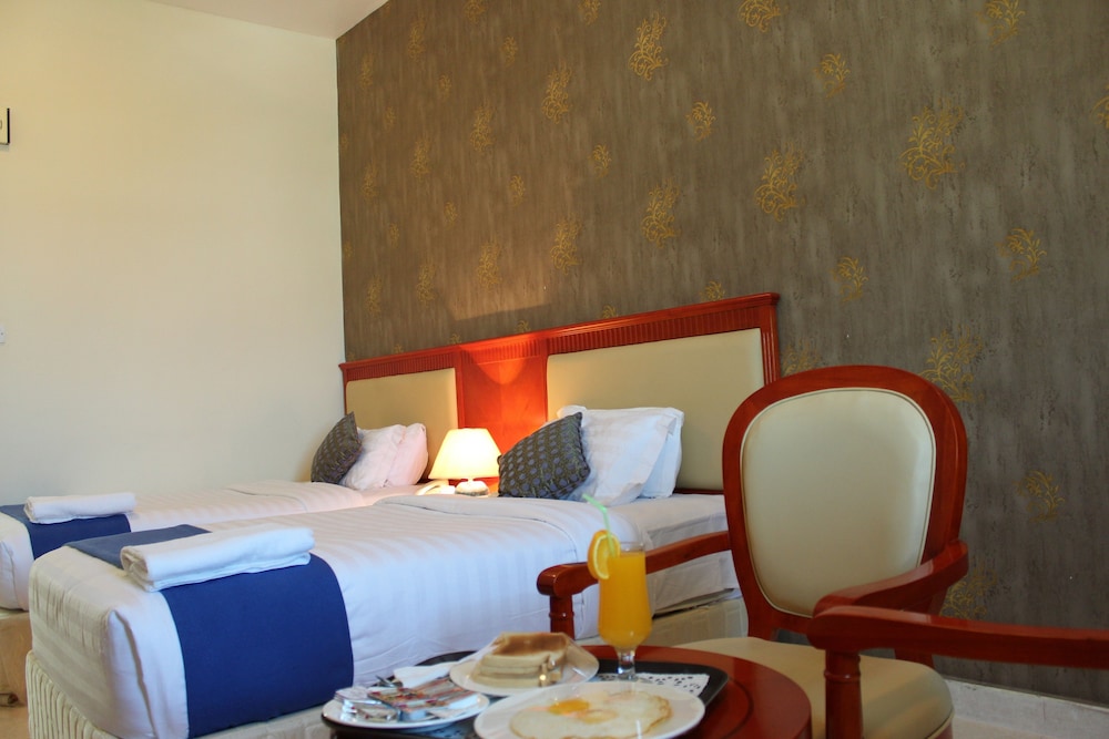 Single Room - Photo 2