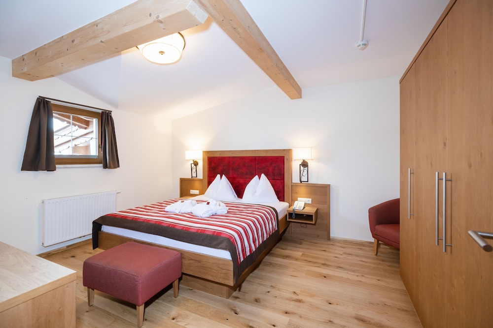 Premium Suite, 2 Bedrooms, Balcony, Mountain View (Harmonisch_DAHUAM) photo 1