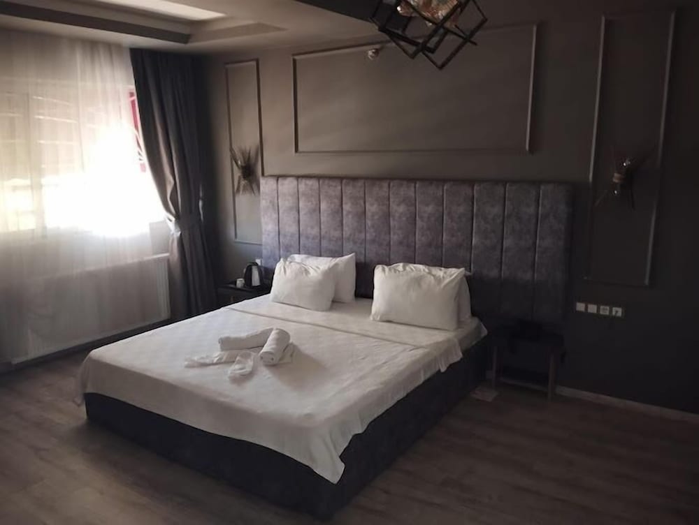 Standard Double Room, City View photo 1