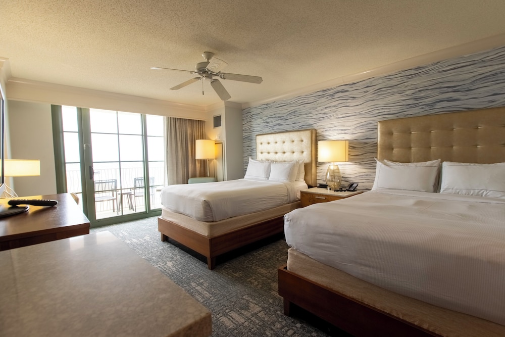 Superior Room, 2 Double Beds, Partial Ocean View - Photo 3