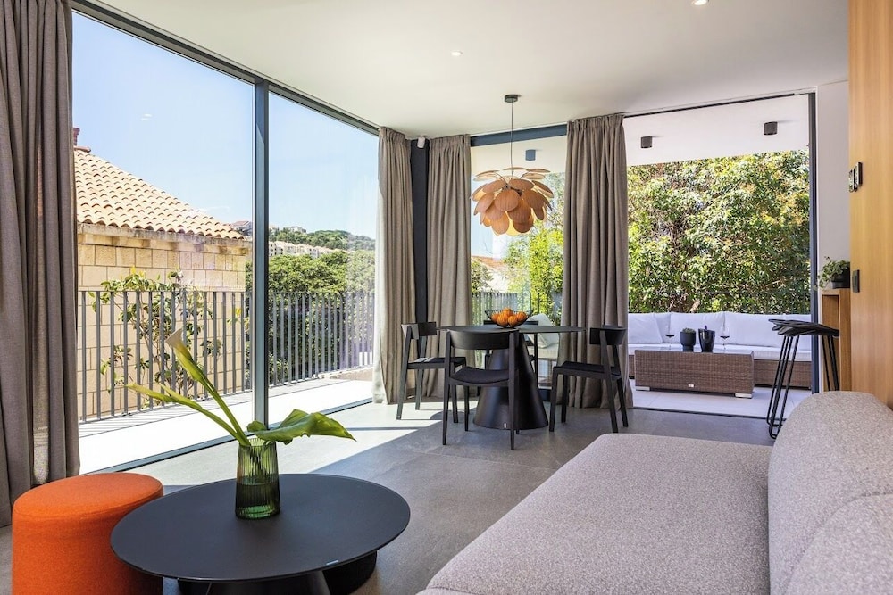 Deluxe Apartment, 2 Bedrooms, Sea View
