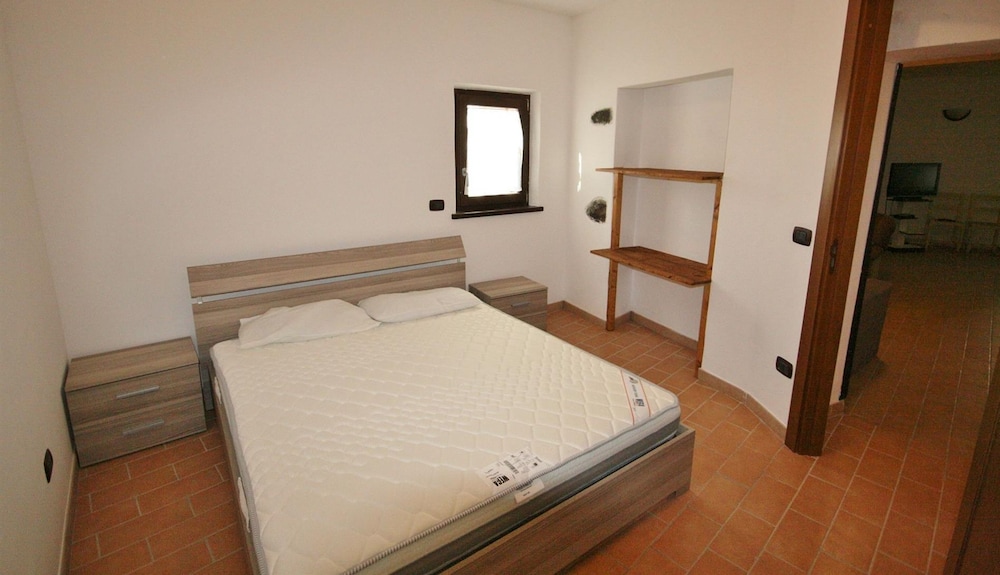 Apartment (1)